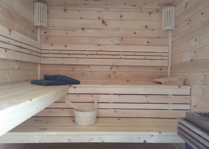 Дом отдыха Walser Berg Chalets *